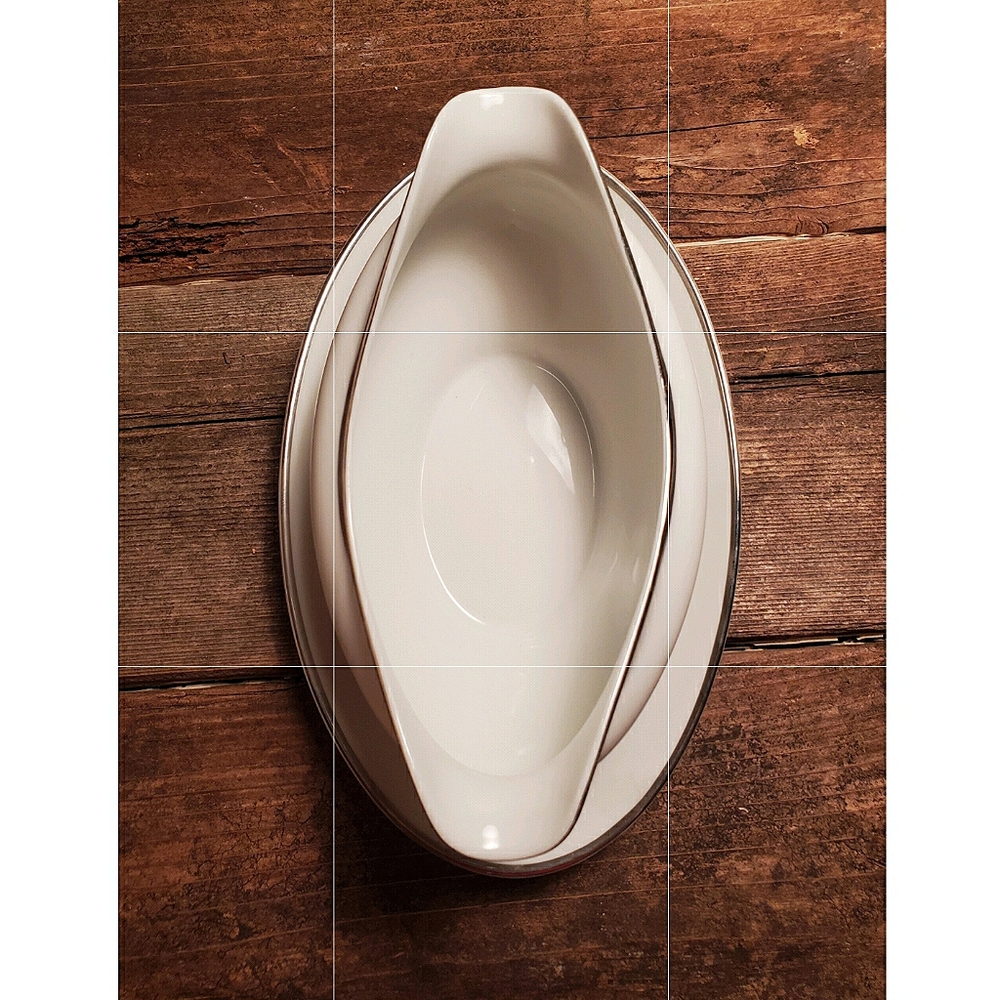 Fine China Serveware Set - Picture 3 of 11